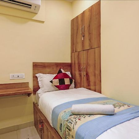 Bkc Corporate Hostel Ac Dormitory Mumbai Ngoại thất bức ảnh