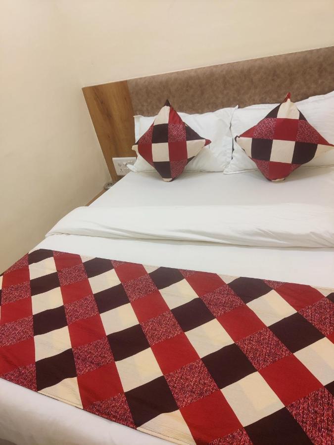 Bkc Corporate Hostel Ac Dormitory Mumbai Ngoại thất bức ảnh