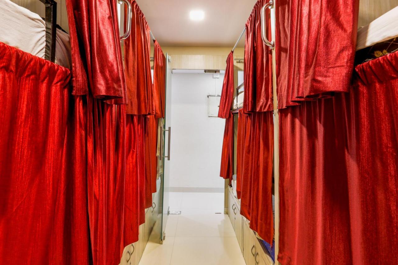 Bkc Corporate Hostel Ac Dormitory Mumbai Ngoại thất bức ảnh