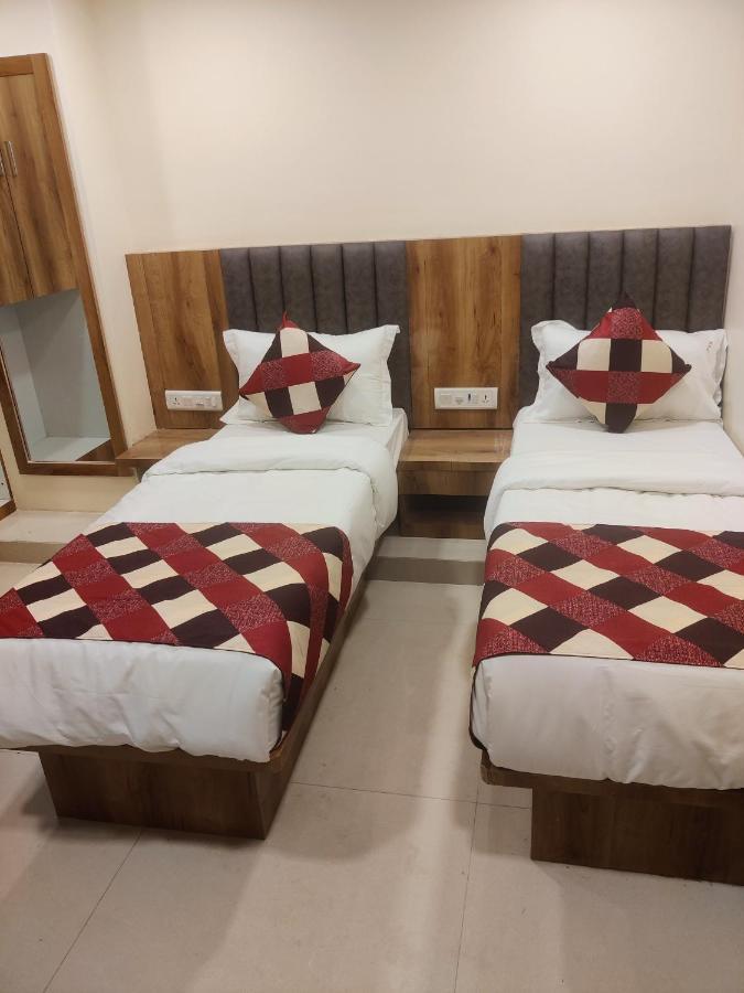 Bkc Corporate Hostel Ac Dormitory Mumbai Ngoại thất bức ảnh