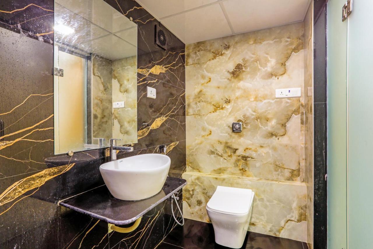 Bkc Corporate Hostel Ac Dormitory Mumbai Ngoại thất bức ảnh