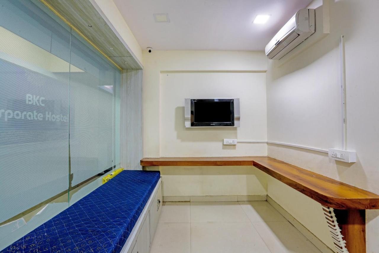 Bkc Corporate Hostel Ac Dormitory Mumbai Ngoại thất bức ảnh